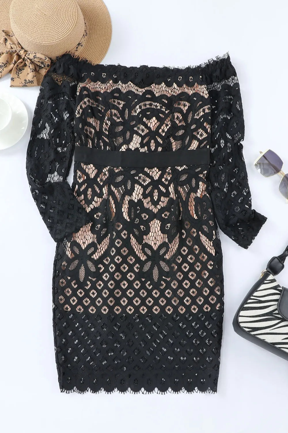 Long-sleeve lace dress back view