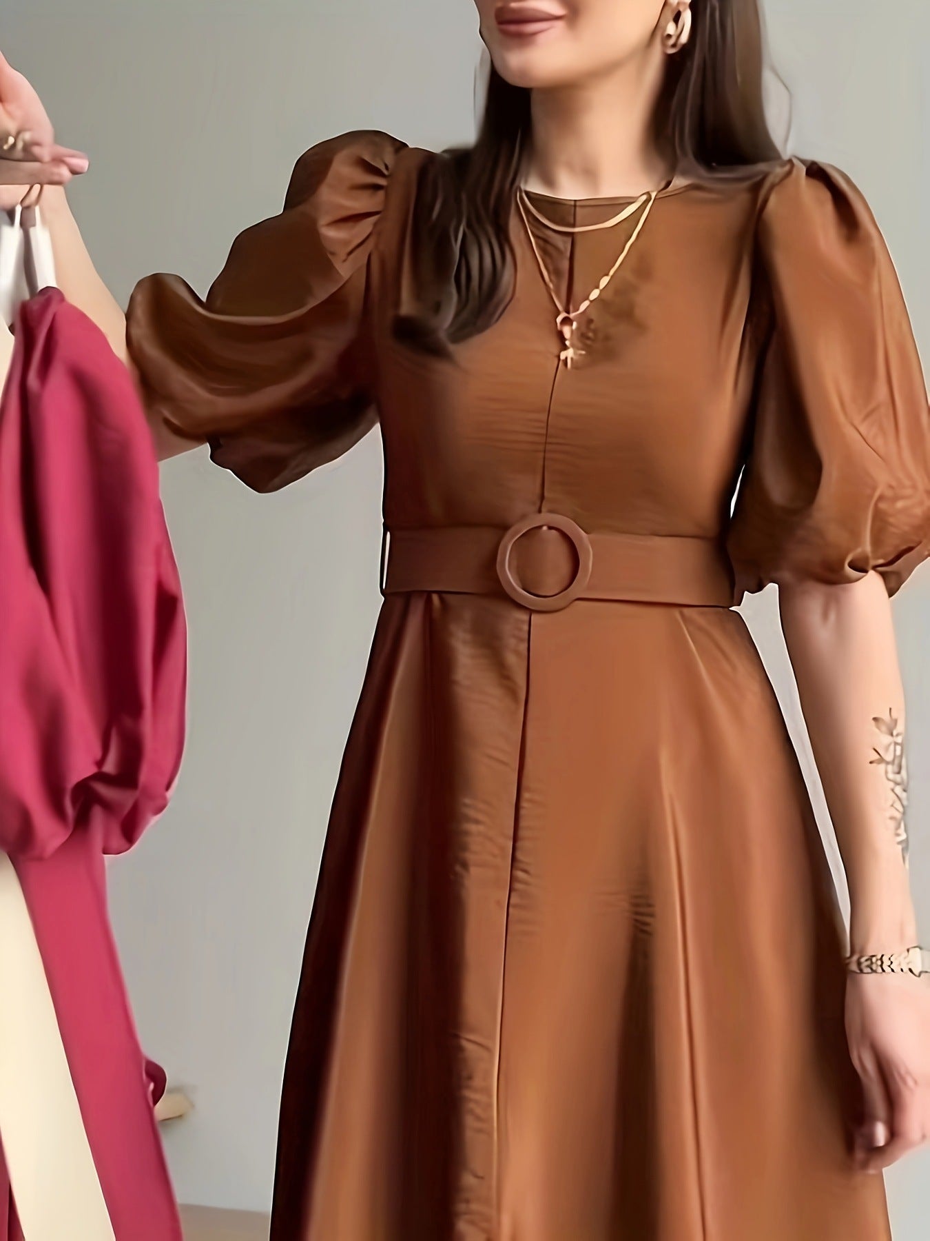 Puff-sleeve occasion midi dress back view