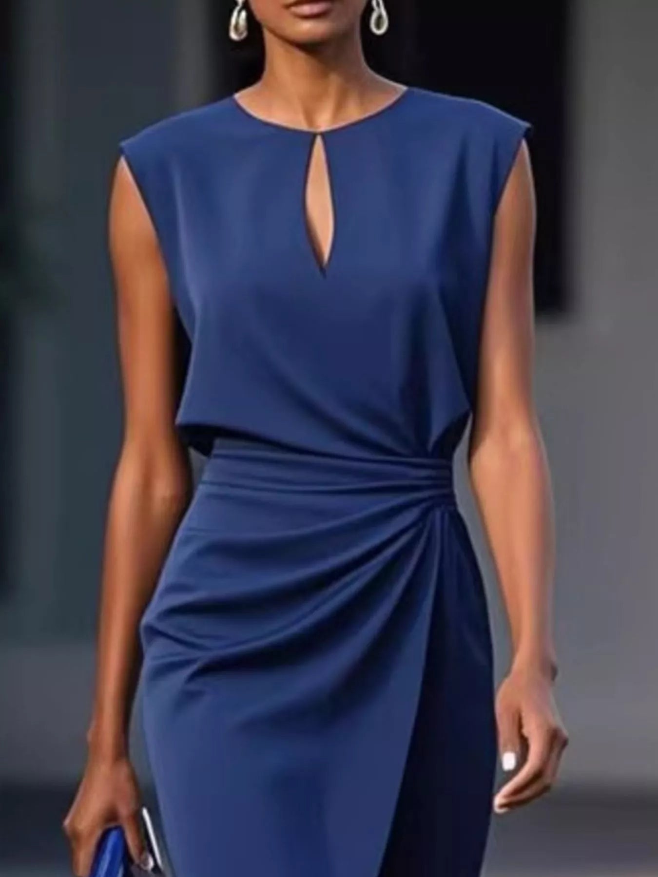 Burgundy sleeveless ruched midi dress