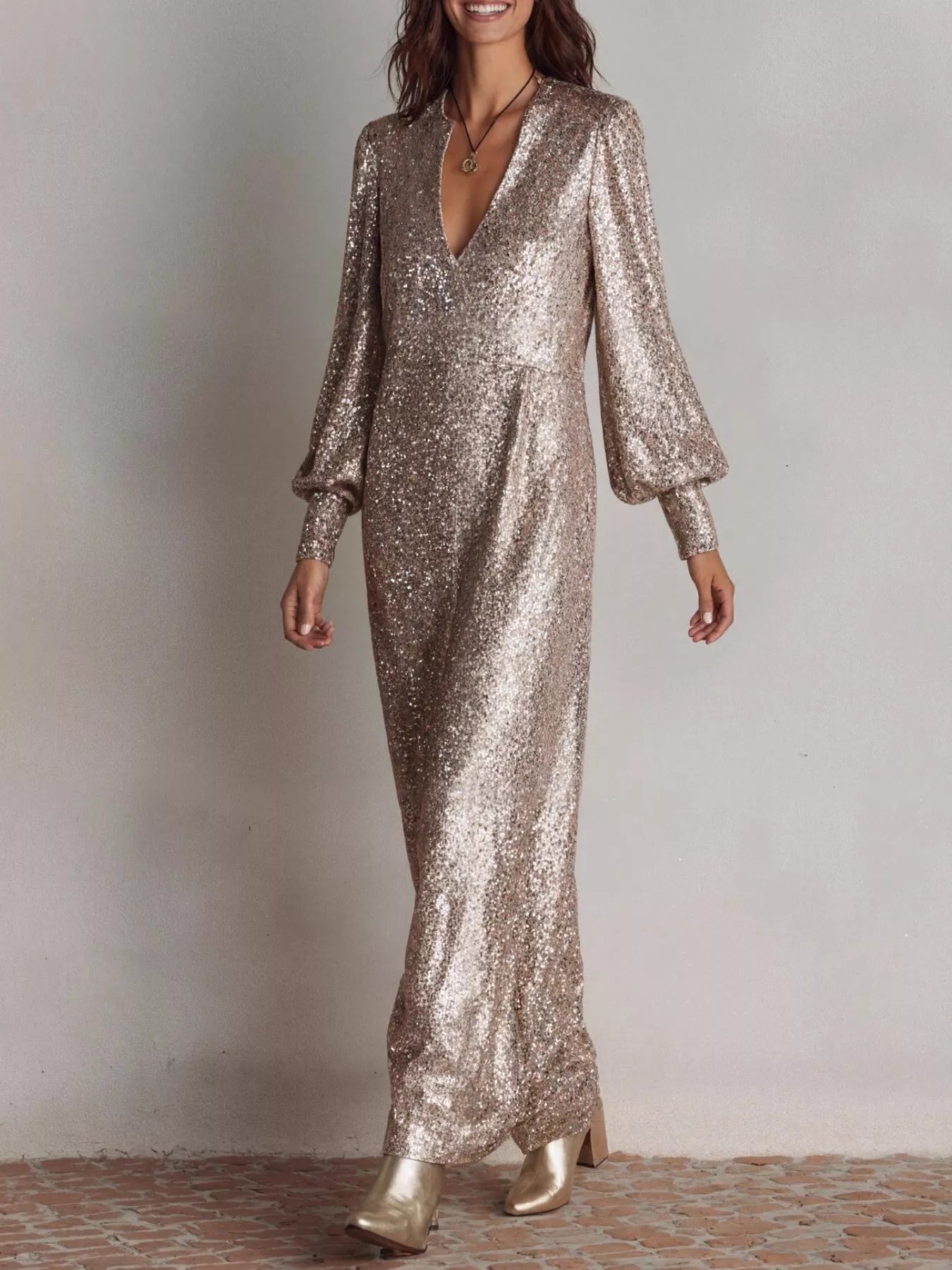 Sequin lantern-sleeve dress detail