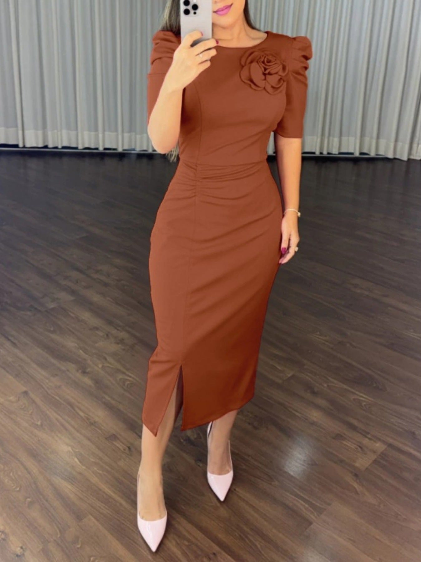 Light brown floral ruched bodycon midi dress